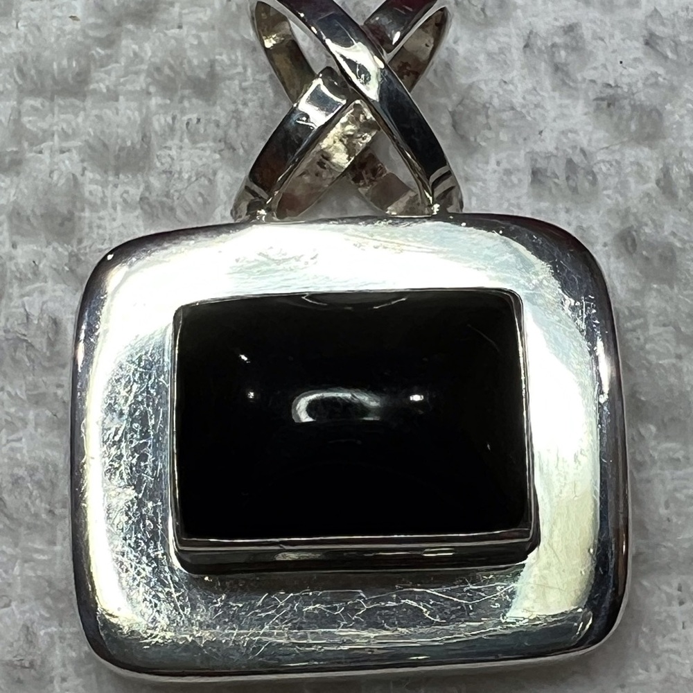 Awesome finds at great prices! - Picture 3 of 8